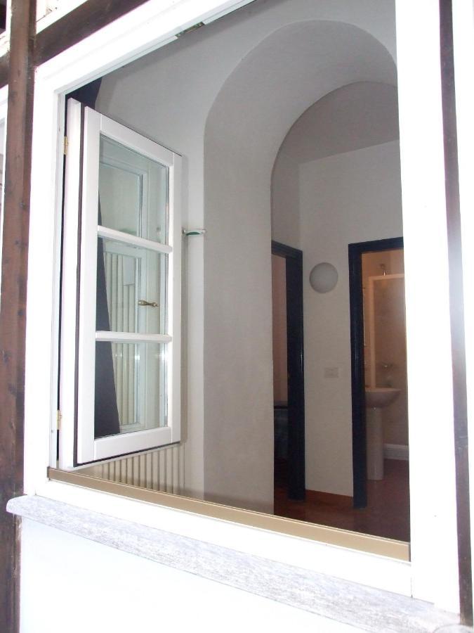 La Stufa Rossa Hotel Sondrio Buitenkant foto