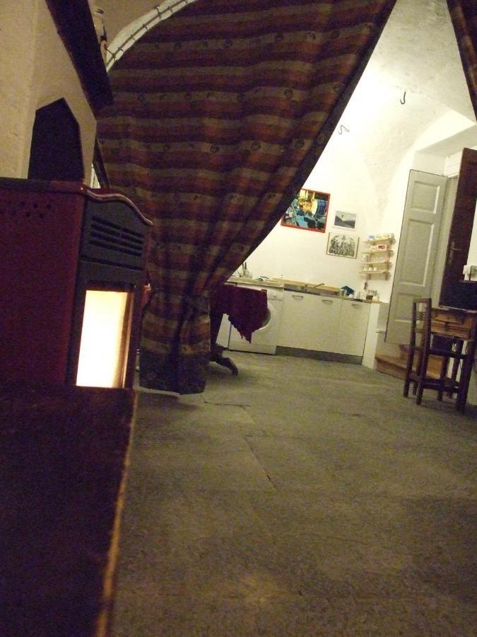 La Stufa Rossa Hotel Sondrio Buitenkant foto